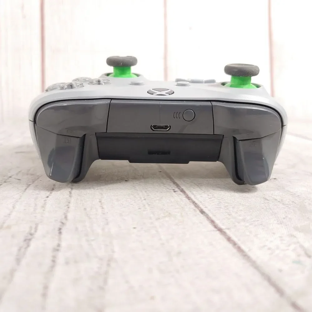 SEE JOYSTICKS - Microsoft Xbox One Wireless Gray / Green Controller 1708 TESTED
